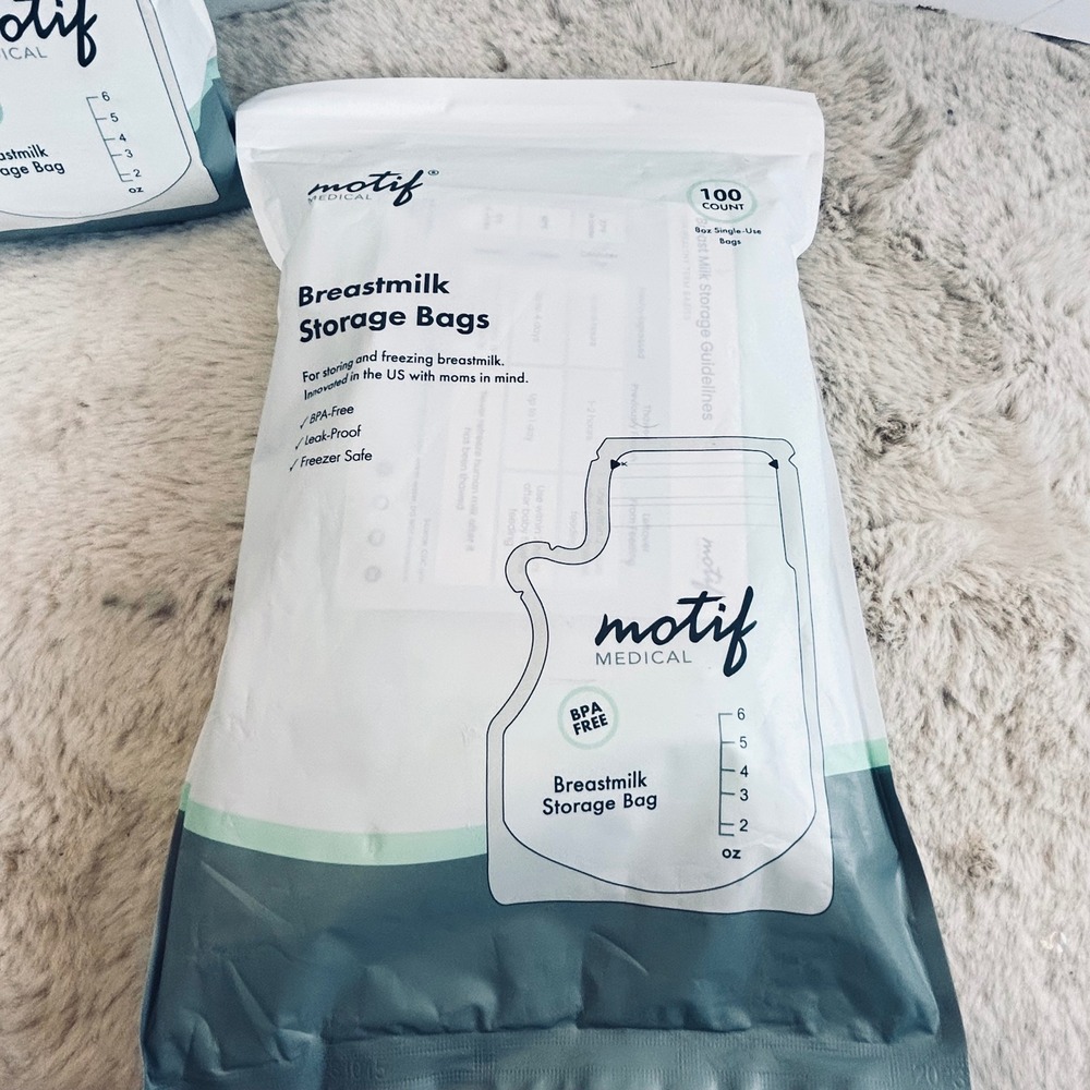 Motif Medical Breastmilk Storage Bags 100 Count 8 oz BPA-Free Leak-Proof 2 packs - Picture 2 of 8